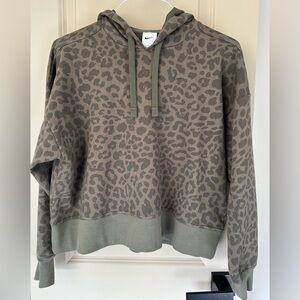 Nike Olive Green Animal Print Hooded Sweatshirt; Size Small; GUC
